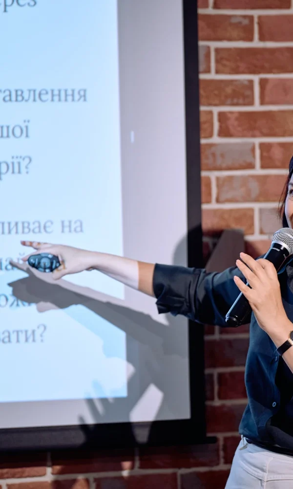 Довіра, антикризова готовність і GEO: головні інсайти з глобального саміту AMEC